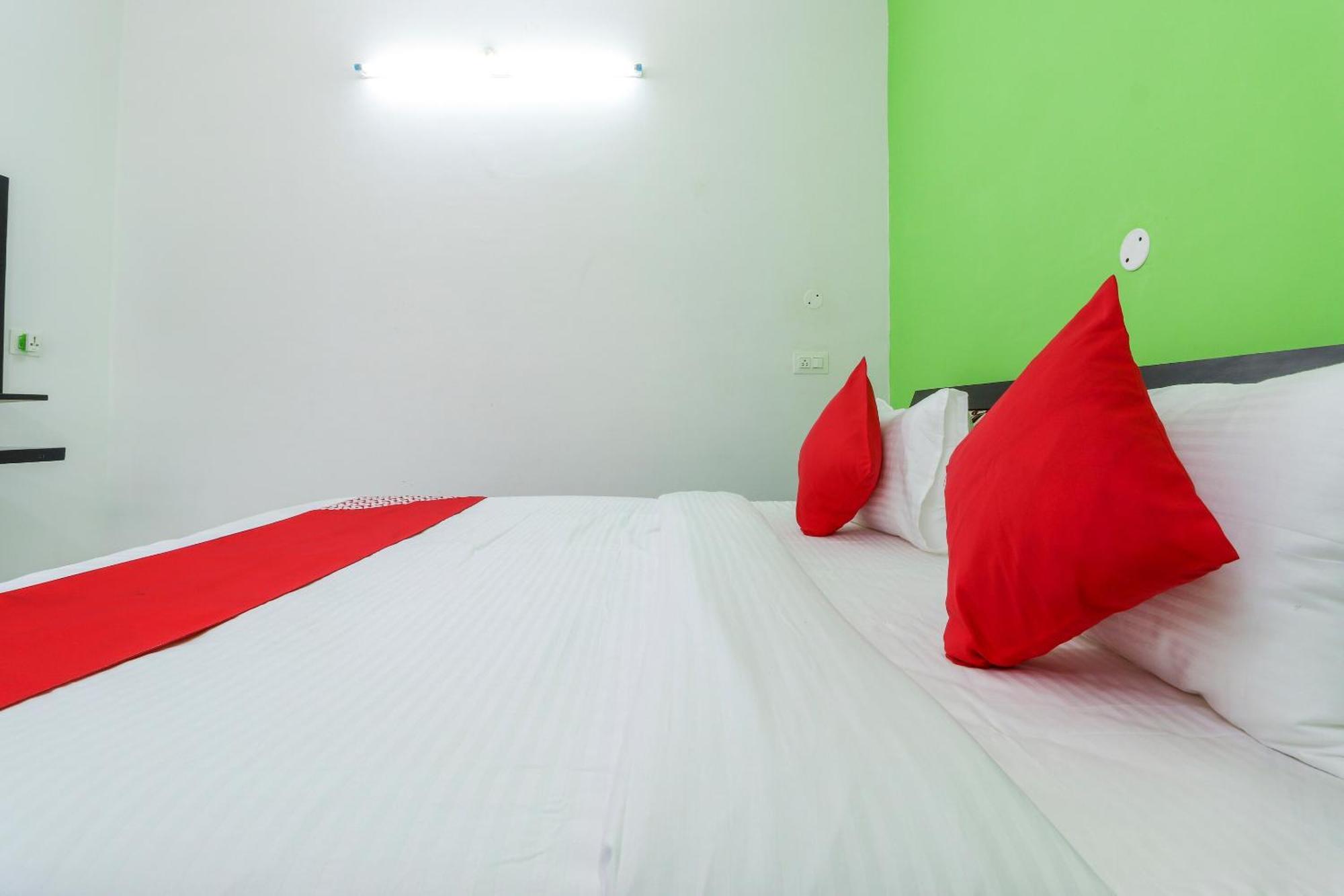 فندق Collection O Vedanta Residency لاكناو المظهر الخارجي الصورة